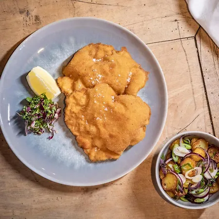 Großer Wirt Gasthof Bruckmühl