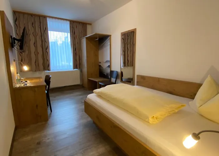 Großer Wirt Gasthof Bruckmühl